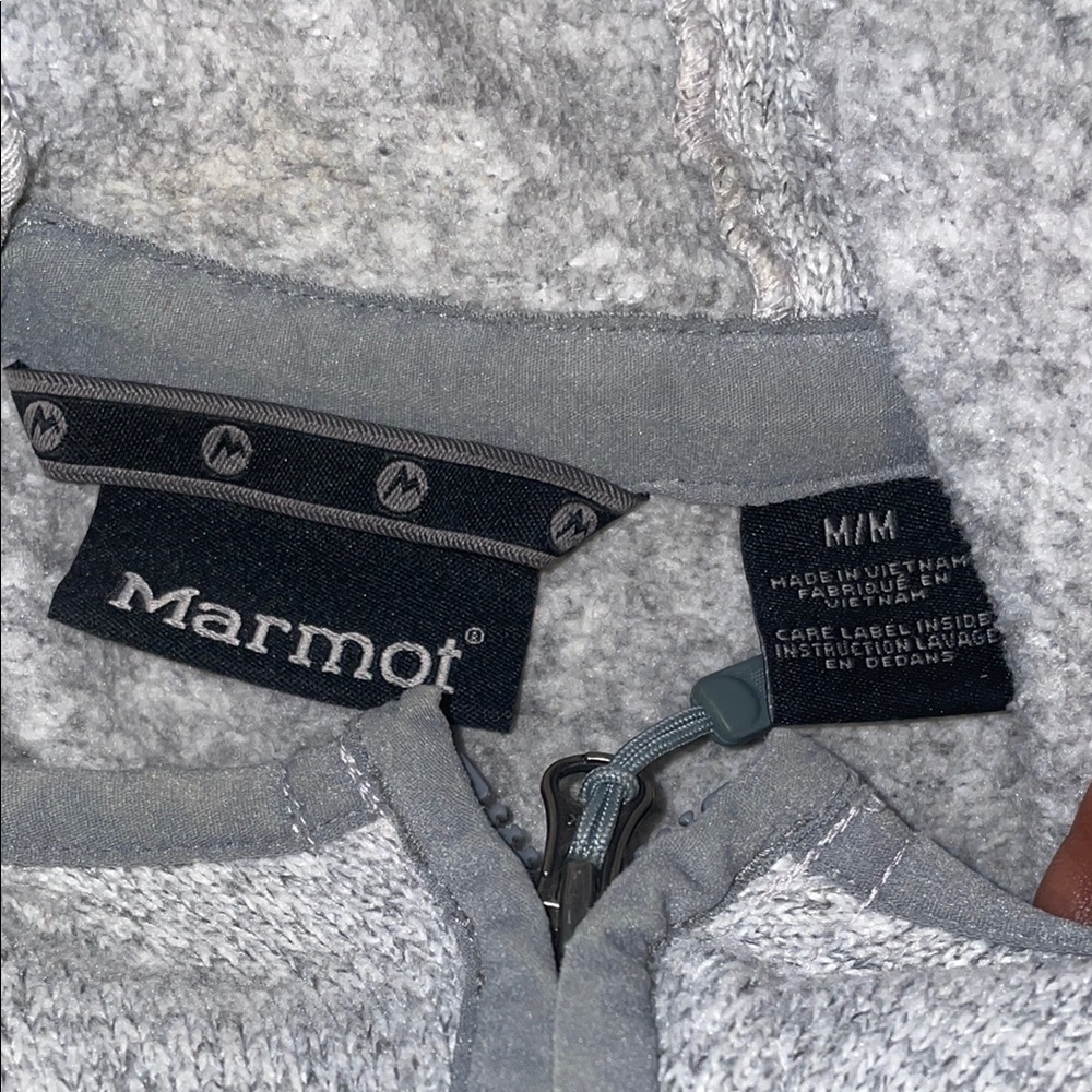 Marmot Women’s Light Gray Fleece Jacket - Picture 4 of 5